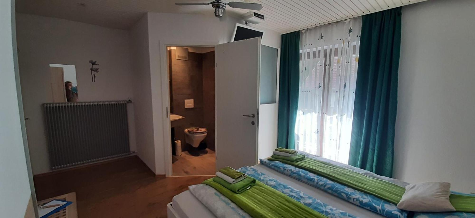 Bed and Breakfast Haus Sieben - Singer Lydia Kotschach-Mauthen Zewnętrze zdjęcie