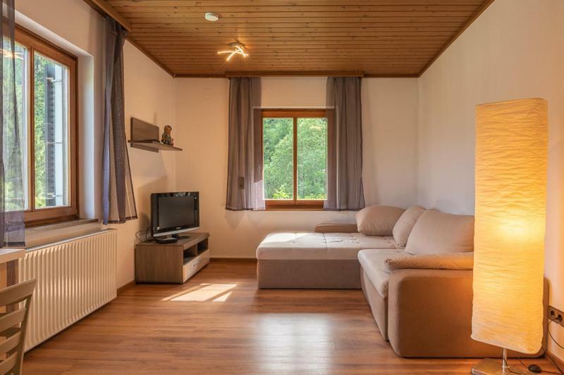 Bed and Breakfast Haus Sieben - Singer Lydia Kotschach-Mauthen Zewnętrze zdjęcie
